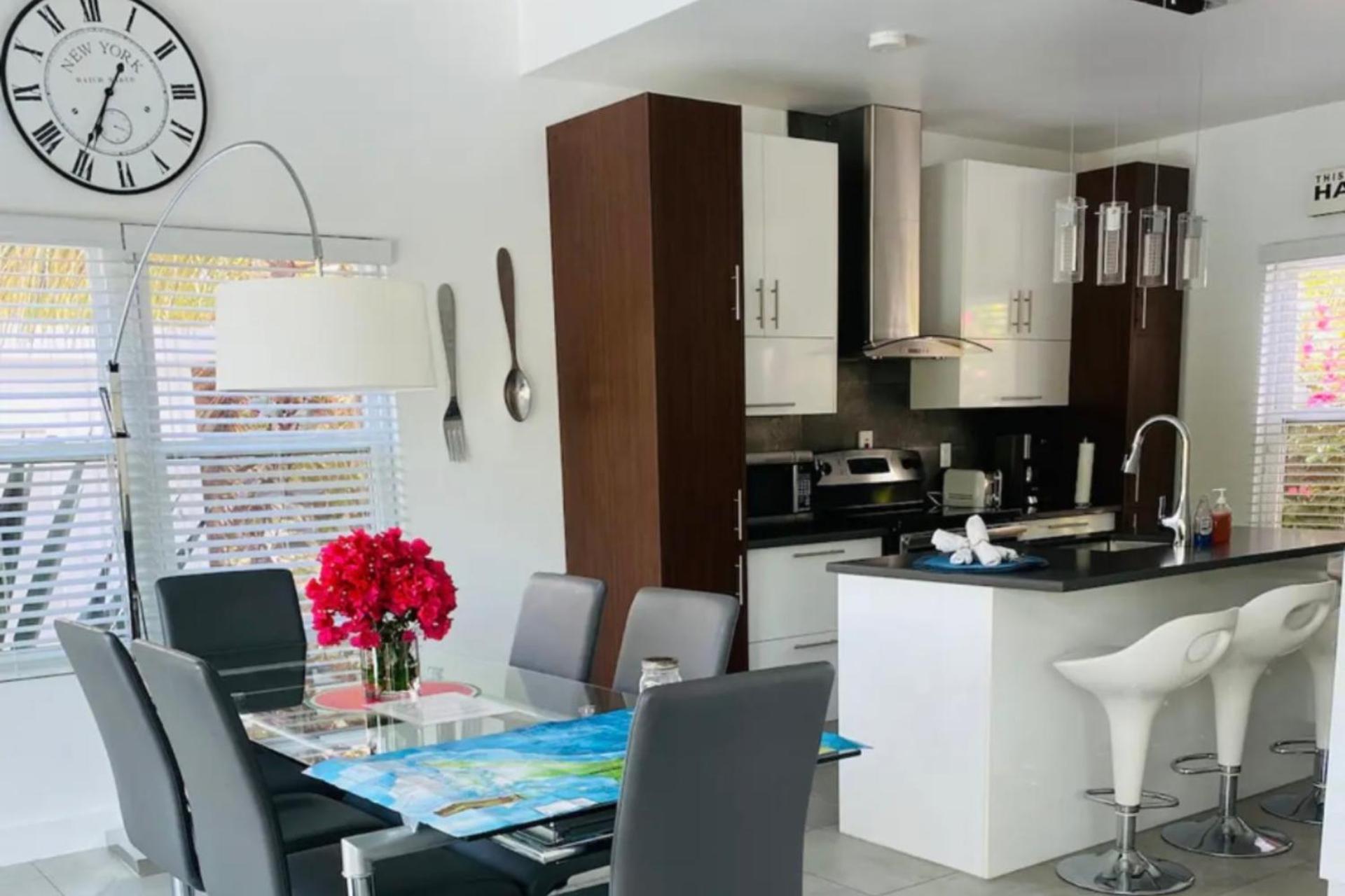 Modern Villas At Grace Bay, Turks And Caicos Islands Long Bay Exteriör bild